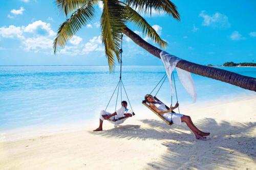 Bandos Island Resort & Spa MALDIVES