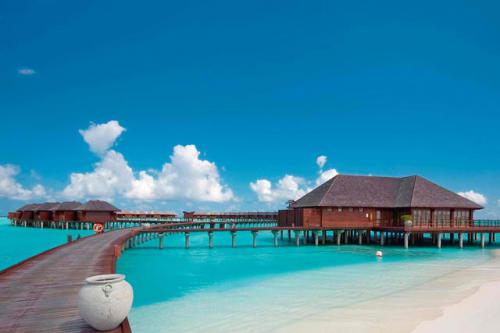 Olhuveli Beach & Spa Resort MALDIVES